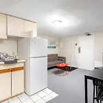 Rooms For Rent Beside U Of T